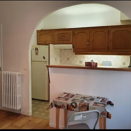 Charming In Centre Of 50 M From Sea * Nice