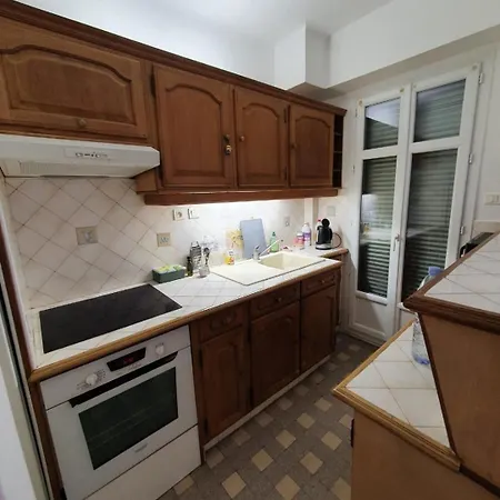 Appartement Charming In Centre Of 50 M From Sea